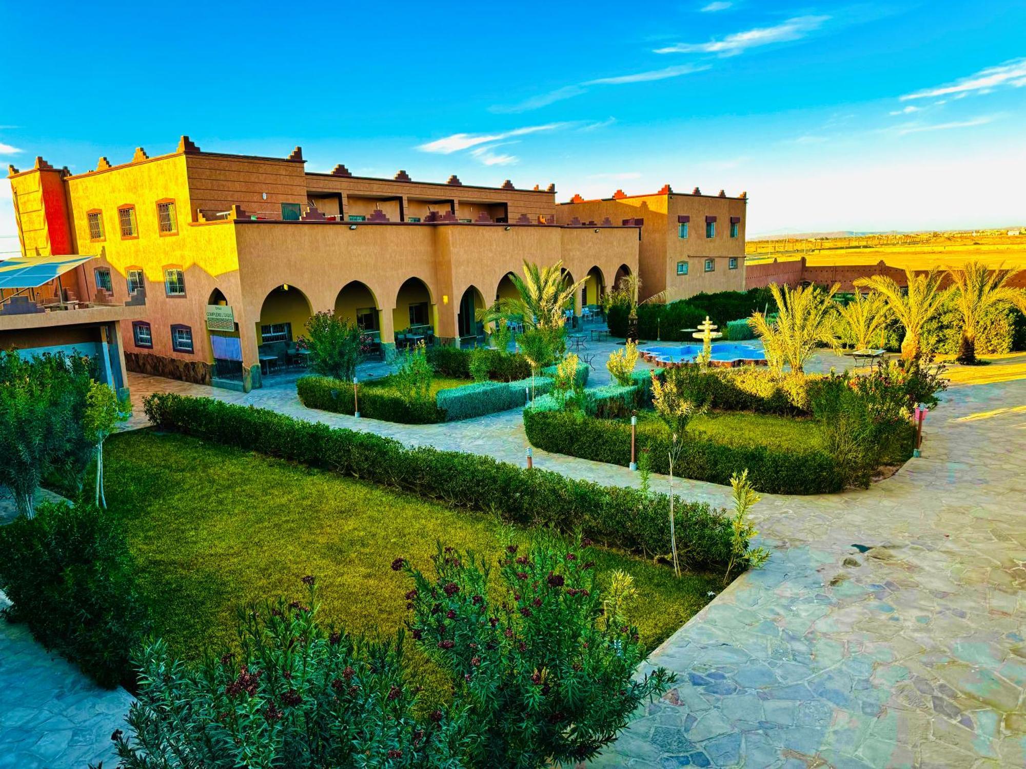 Bed and Breakfast Complexe L'Oasis Ерфуд Екстер'єр фото